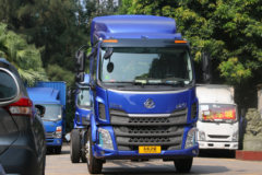 东风柳汽 新乘龙M3中卡 195马力 4X2 6.8米厢式载货车(国六)(LZ5180XXYM3AC1)