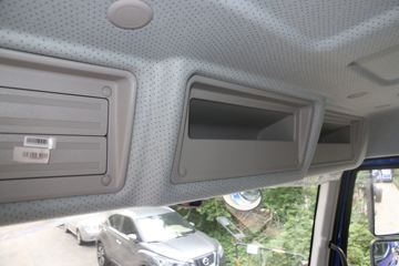 �������� �³���M3�п� 195���� 4X2 6.8����ʽ�ػ���(����)(LZ5180XXYM3AC1)ͼƬ