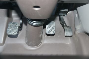 �������� �³���M3�п� 195���� 4X2 6.8����ʽ�ػ���(����)(LZ5180XXYM3AC1)ͼƬ