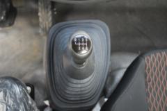 东风 福瑞卡F7 130马力 4.17米单排栏板轻卡(4.2T后桥)(EQ1043S8BDB)