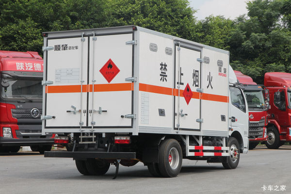 东风 凯普特K6-L 150马力 4X2 4.17米易燃气体厢式