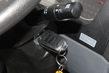 ���� ������K6-L 150���� 4X2 4.17����ȼ������ʽ���䳵(EQ5041XRQ8BDBACWXP)ͼƬ