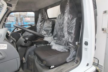 ���� ������K6-L 150���� 4X2 4.17����ȼ������ʽ���䳵(EQ5041XRQ8BDBACWXP)ͼƬ