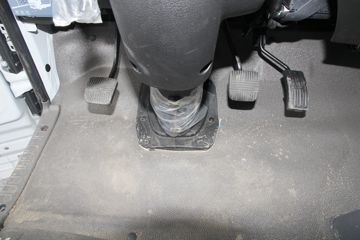 ���� ������K6-L 150���� 4X2 4.17����ȼ������ʽ���䳵(EQ5041XRQ8BDBACWXP)ͼƬ