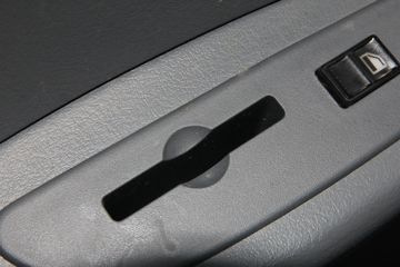 ���� ������K6-L 150���� 4X2 4.17����ȼ������ʽ���䳵(EQ5041XRQ8BDBACWXP)ͼƬ