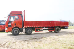 一汽解放 J6M重卡 280马力 6X2 9.5米栏板载货车(CA1250P63K1L6T3E5)