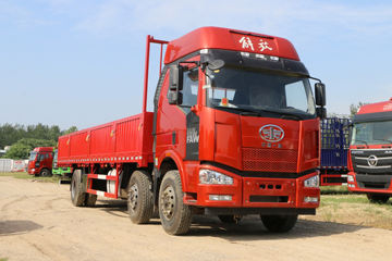 一汽解放 J6M重卡 280马力 6X2 9.5米栏板载货车(CA1250P63K1L6T3E5)