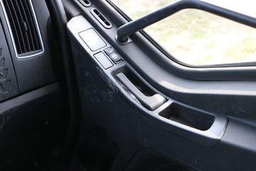 һ����� J6M�ؿ� 280���� 6X2 9.5�������ػ���(CA1250P63K1L6T3E5)ͼƬ