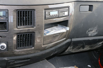 һ����� J6M�ؿ� 280���� 6X2 9.5�������ػ���(CA1250P63K1L6T3E5)ͼƬ