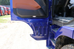 福田 欧曼EST 6系重卡 360马力 8X4 9.53米栏板载货车(459后桥)(BJ1319VNPKJ-AA) 福田 欧曼EST 6系重卡 360马力 8X4 9.53米栏板载货车(459后桥)(BJ1319VNPKJ-AA)