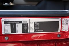 斯堪尼亚 R系列重卡 730马力 6X2R牵引车(型号R730)