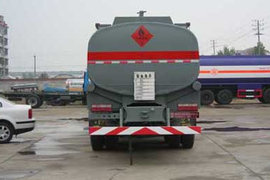 华菱底盘&nbsp;液体运输车外观图片