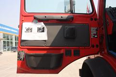 奔驰 Unimog系列 218马力 4X4越野卡车(型号U4000)