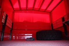 奔驰 Unimog系列 218马力 4X4越野卡车(型号U4000)