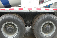 陕汽重卡 德龙F3000 340马力 6X4 混凝土搅拌车(SX5255GJBJR384XC)