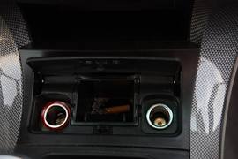 萨普Z&nbsp;皮卡驾驶室                                               图片