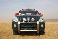 2011款福田 萨普Z 征服者 2.3L汽油 四驱 双排皮卡