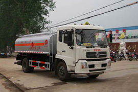 东风商用车底盘&nbsp;液体运输车外观图片