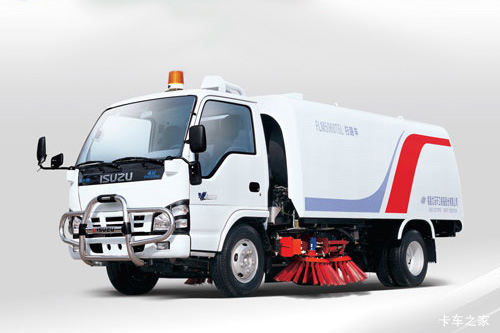 庆铃 五十铃 130马力 4X2 扫路车(福龙马牌)