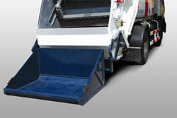 东风商用车底盘&nbsp;垃圾运输车上装图片