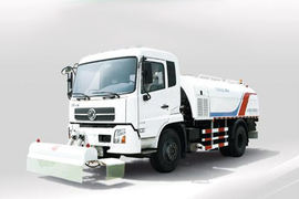 东风商用车底盘&nbsp;清洗车外观图片