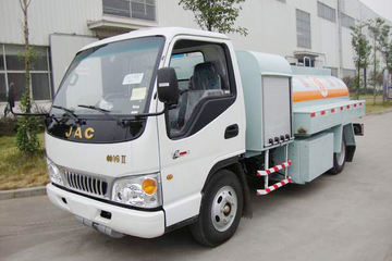 江淮 帅铃 120马力 4X2 加油车(三力牌)(CGJ5051GJY)