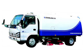 庆铃底盘&nbsp;扫路车外观图片