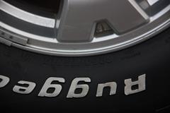 2011款丰田 Tocoma系列 4.0L汽油 四驱 双排皮卡