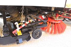 东风商用车 天锦 185马力 4X2 扫路车(中联牌)(ZLJ5160TXSE3)