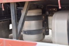 解放 J6F 150马力 4.21米单排仓栅式轻卡(CA5046CCYP40K2L1E5A85)