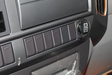 ���� �������� 131���� 4.14�׵�����ʽ�Ῠ(BJ5045XXY-F2)ͼƬ