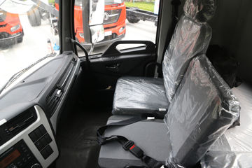 ó KR 230 4X2 Űػ()(DFH1180E7)ͼƬ