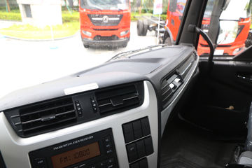 ó KR 230 4X2 Űػ()(DFH1180E7)ͼƬ