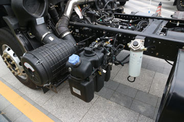 ó KR 230 4X2 Űػ()(DFH1180E7)ͼƬ