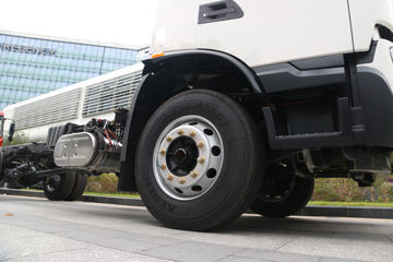 ó KR 230 4X2 Űػ()(DFH1180E7)ͼƬ