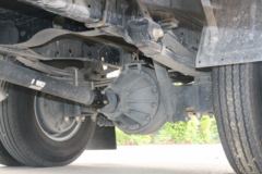 庆铃 五十铃KV100 120马力 4X2 4.09米冷藏车(鸿天牛牌)(HTN5041XLC)