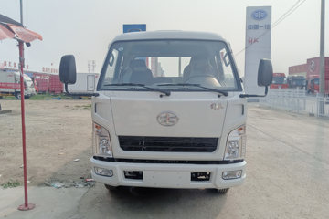 一汽红塔 解放霸铃 84马力 3.265米排半栏板轻卡(CA1040K2L3E5-3)