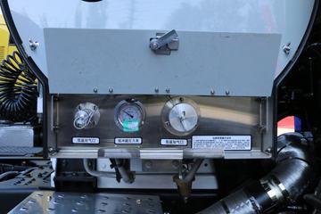 ���� V3ET�ؿ� ��Ӣ�� 460���� 6X4 LNGǣ����(����)(ND4250BG6J7Z01)ͼƬ