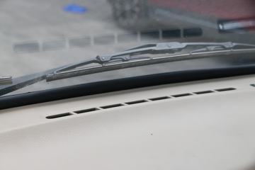 �����ڱ� H3 90���� 3.7�׵�������΢��(BJ1040D10HS)ͼƬ