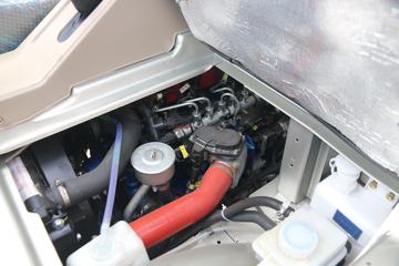 �����ڱ� H3 90���� 3.7�׵�������΢��(BJ1040D10HS)ͼƬ