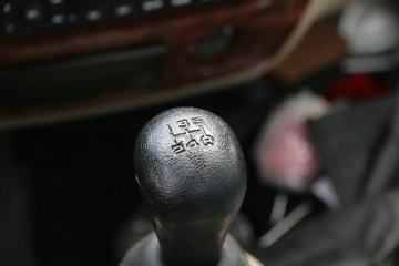 �����ڱ� H3 90���� 3.7�׵�������΢��(BJ1040D10HS)ͼƬ