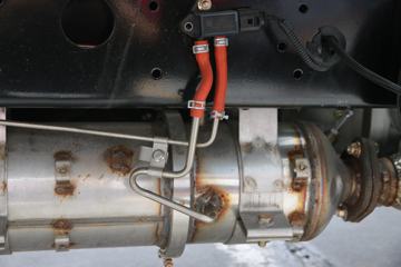 �����ڱ� H3 90���� 3.7�׵�������΢��(BJ1040D10HS)ͼƬ