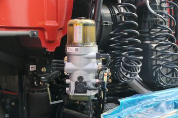 һ����� J7�ؿ� 550���� 6X4ǣ����(CA4250P77K25T1E5)ͼƬ