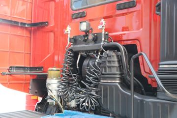 һ����� J7�ؿ� 550���� 6X4ǣ����(CA4250P77K25T1E5)ͼƬ