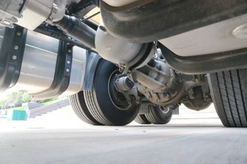 һ����� J7�ؿ� 550���� 6X4ǣ����(CA4250P77K25T1E5)ͼƬ