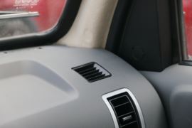 黑豹H3&nbsp;自卸车驾驶室                                               图片