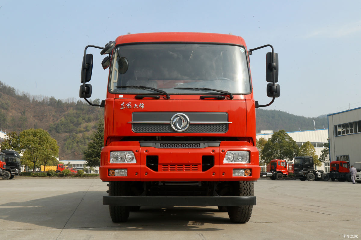 �������ó� ����ؿ� 310���� 8X4 6����ж��(DFH3310B2)���                                                