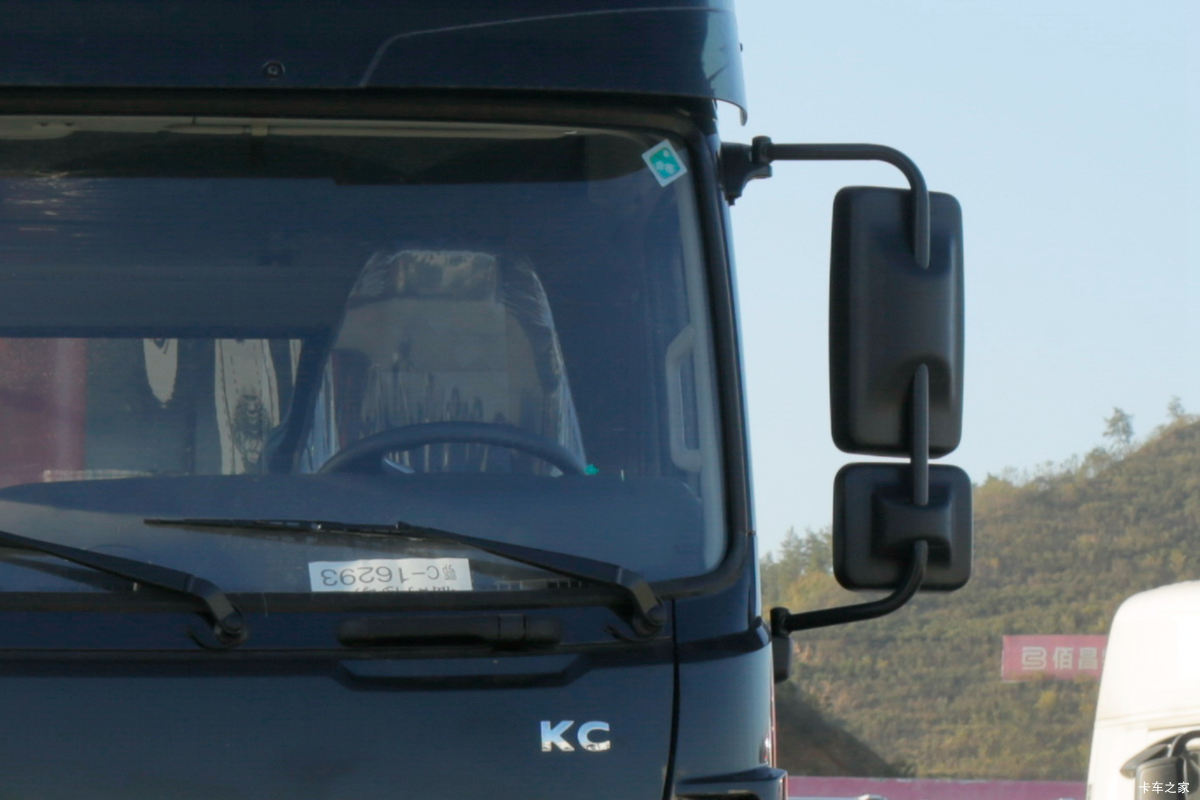 ó KCؿ 350 8X4 7.2ж(2050)(DFH3310A3)                                                