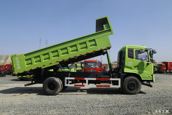 东风天锦240马力自卸车,可分期付款。