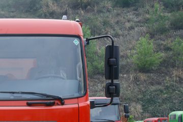 �������ó� ����п� 180���� 4X2 4.3����ж��(DFH3180B2)ͼƬ